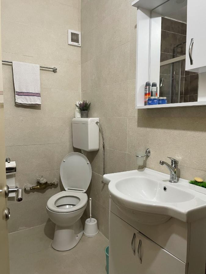 Apartment Vrbisao Cetinje Bagian luar foto