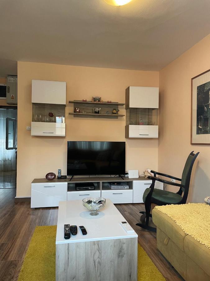 Apartment Vrbisao Cetinje Bagian luar foto