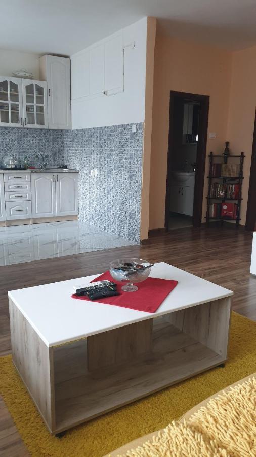 Apartment Vrbisao Cetinje Bagian luar foto