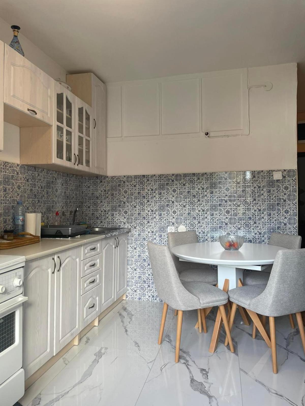 Apartment Vrbisao Cetinje Bagian luar foto